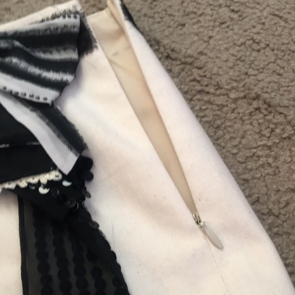 ⚡️FINAL PRICE⚡️ Moschino Vintage Rare Bow Skirt - Picture 5 of 16